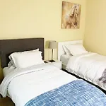 Cozy 2 Bed 2 Bath With Ac, Washer, Dryer Condo Near Santana Row