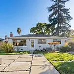 @ Marbella Lane - 3Br Suburban Escape