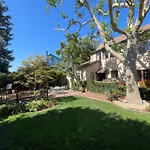 Timeless Tudor W/ Game Room, Pool Table & Hot Tub