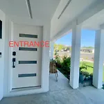Cozy Evergreen Guest House