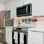 Family Top Pick, Mickey Dream Loft And Tree House