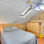 6 Blocks To Sjsu Cozy Bungalow With Deck And Koi Pond