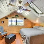 6 Blocks To Sjsu Cozy Bungalow With Deck And Koi Pond