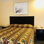 Bayshore Inn