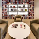 Global Luxury Suites At Epic Way