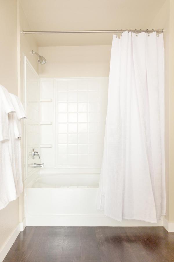 Aparthotel Sonder — Centerra