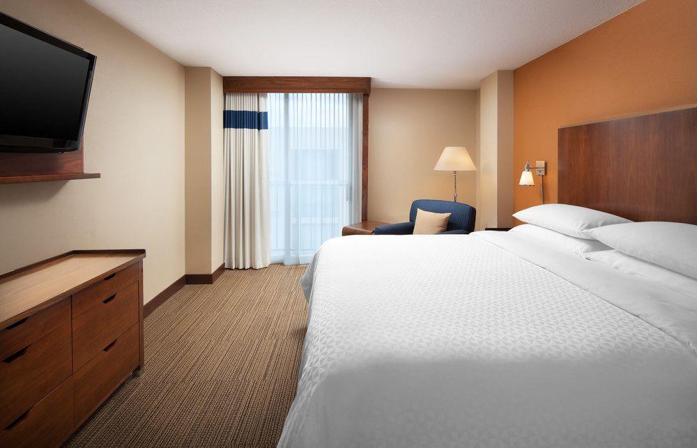 Courtyard Airport 3* San Jose