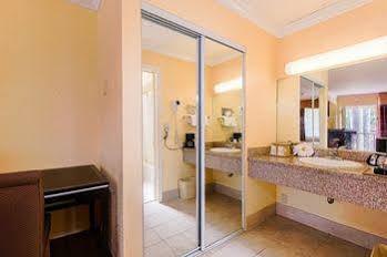 Motel Surestay By Western Airport San Jose