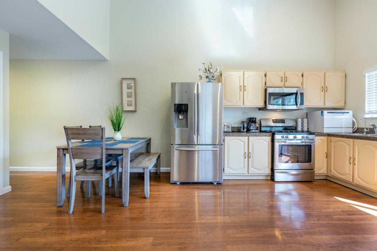 @ Marbella Lane 3br House In Downtown *