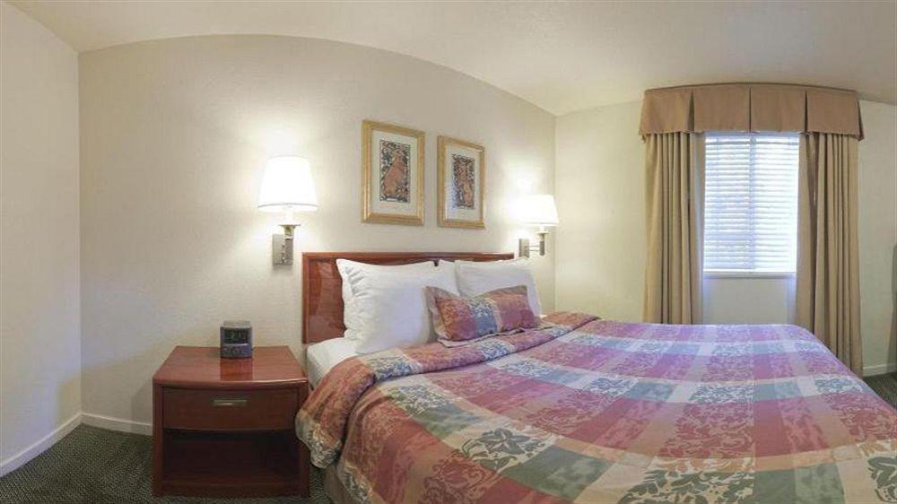 Sonesta Es - Airport San Jose