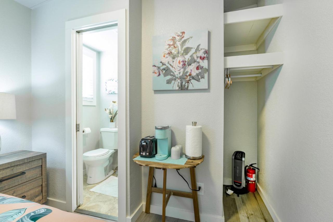 @ Marbella Lane Mini In Downtown Apartment