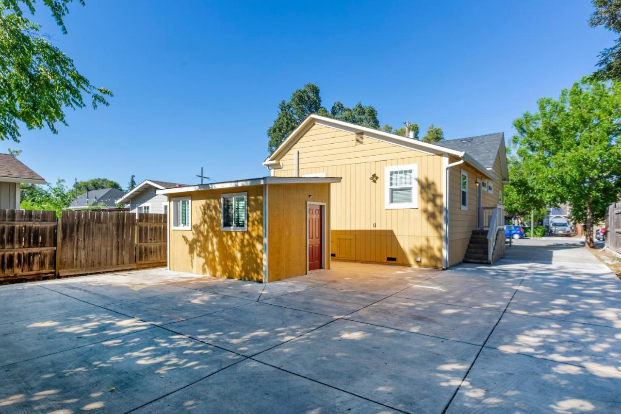 Apartment @ Marbella Lane Mini In Downtown *