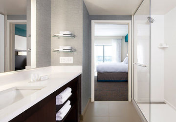 Hotel By Marriott Airport San Jose