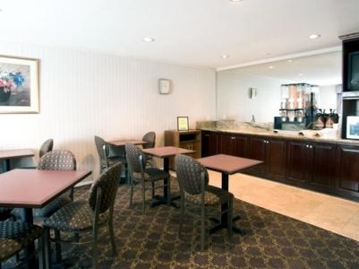 Spark By Hilton Airport