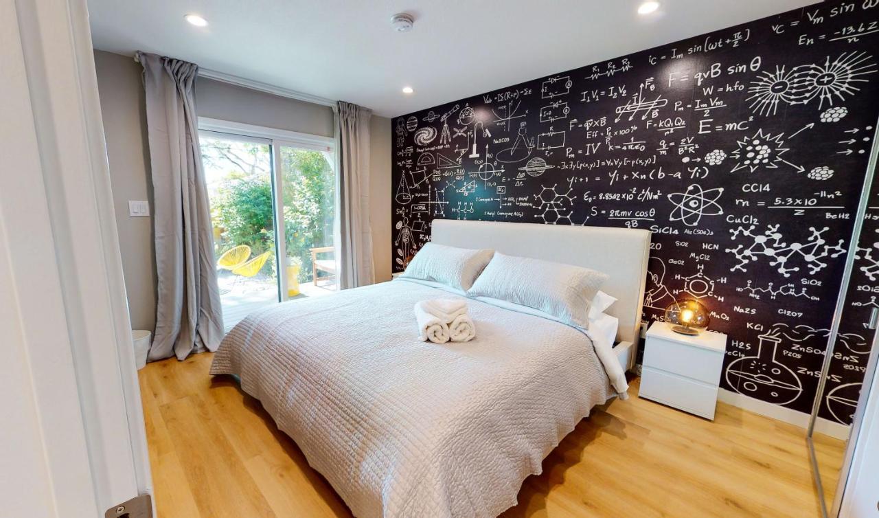 @ Marbella Lane - Sj Designer 3br Ldry+p *