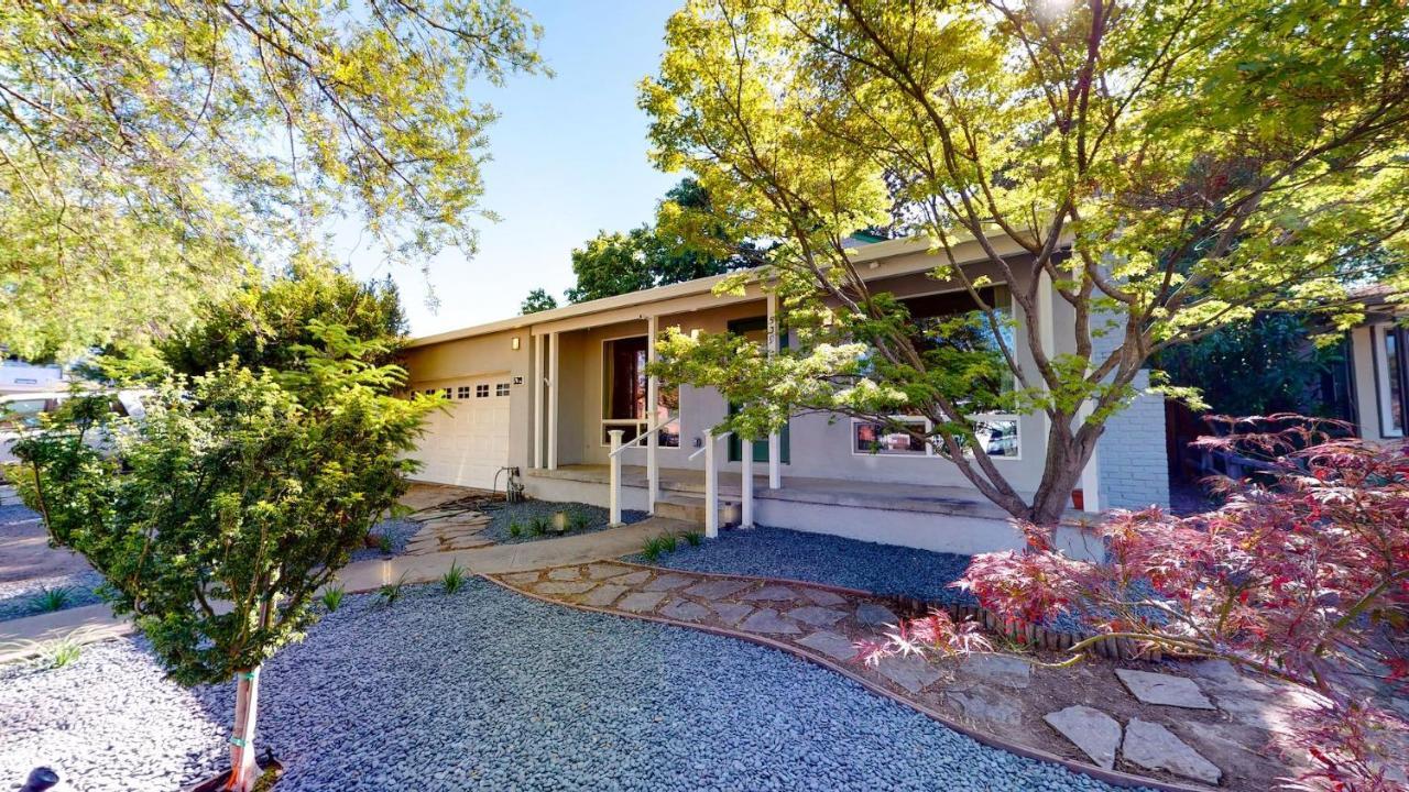 @ Marbella Lane - Sj Designer 3br Ldry+p San Jose
