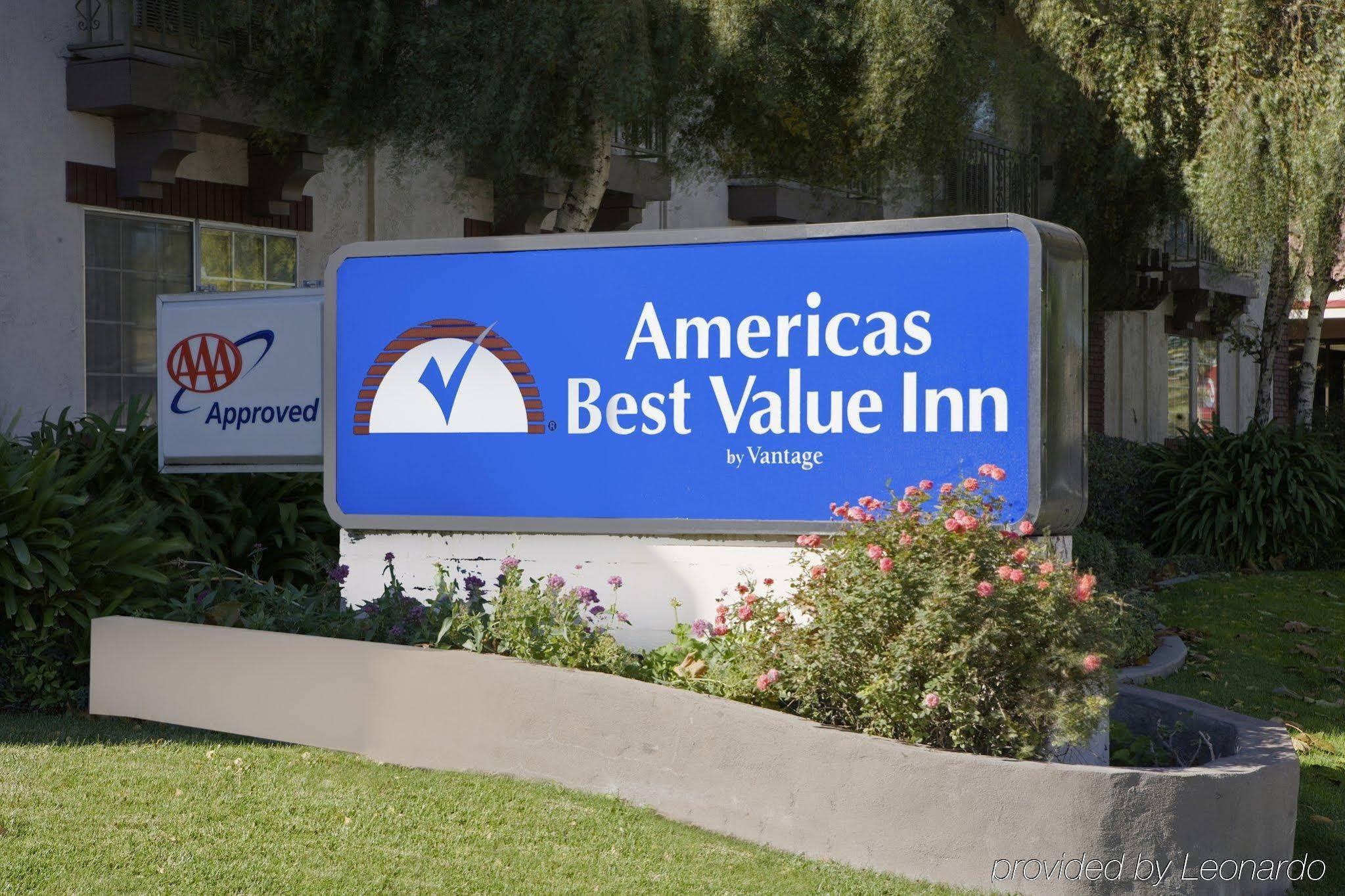 Americas Value Convention Center Hotel 2*