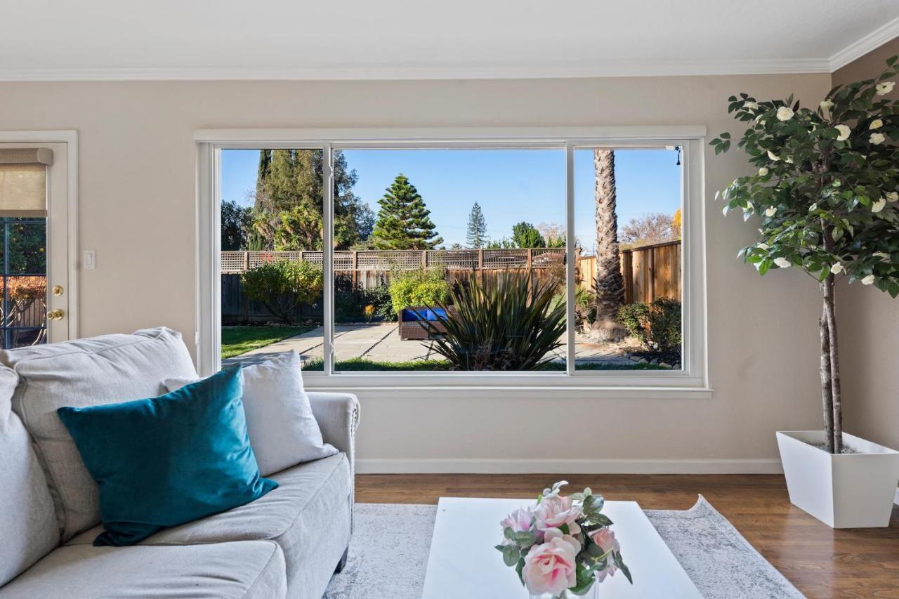 @ Marbella Lane - 3br Suburban Escape *