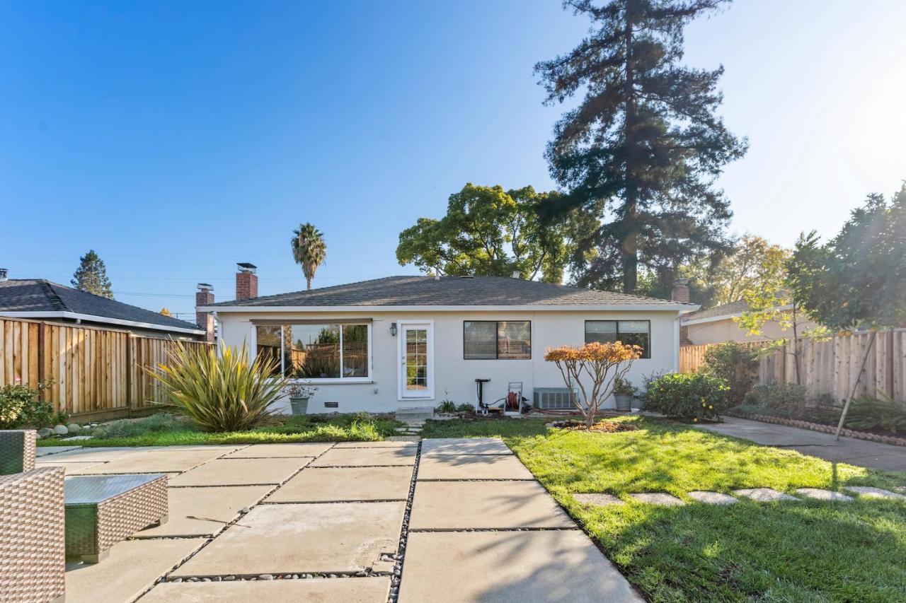 Holiday home @ Marbella Lane - 3br Suburban Escape