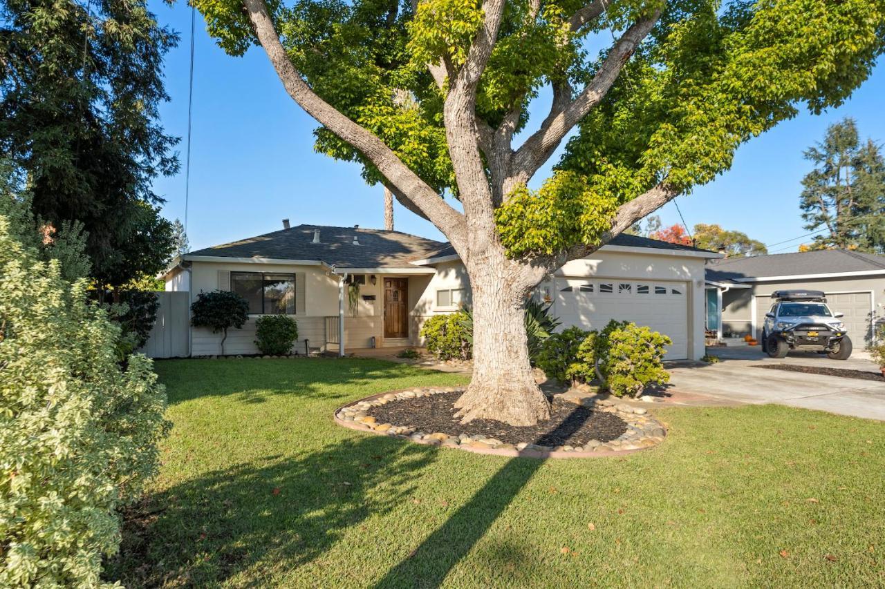 @ Marbella Lane - 3br Suburban Escape