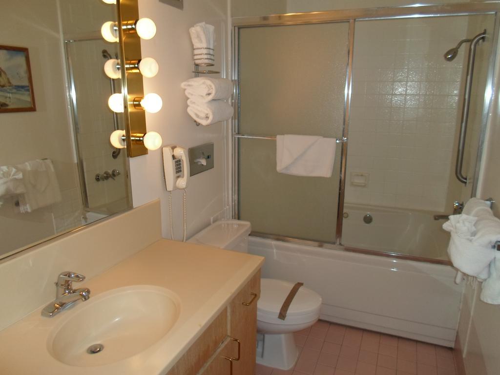 Arena Hotel 3*