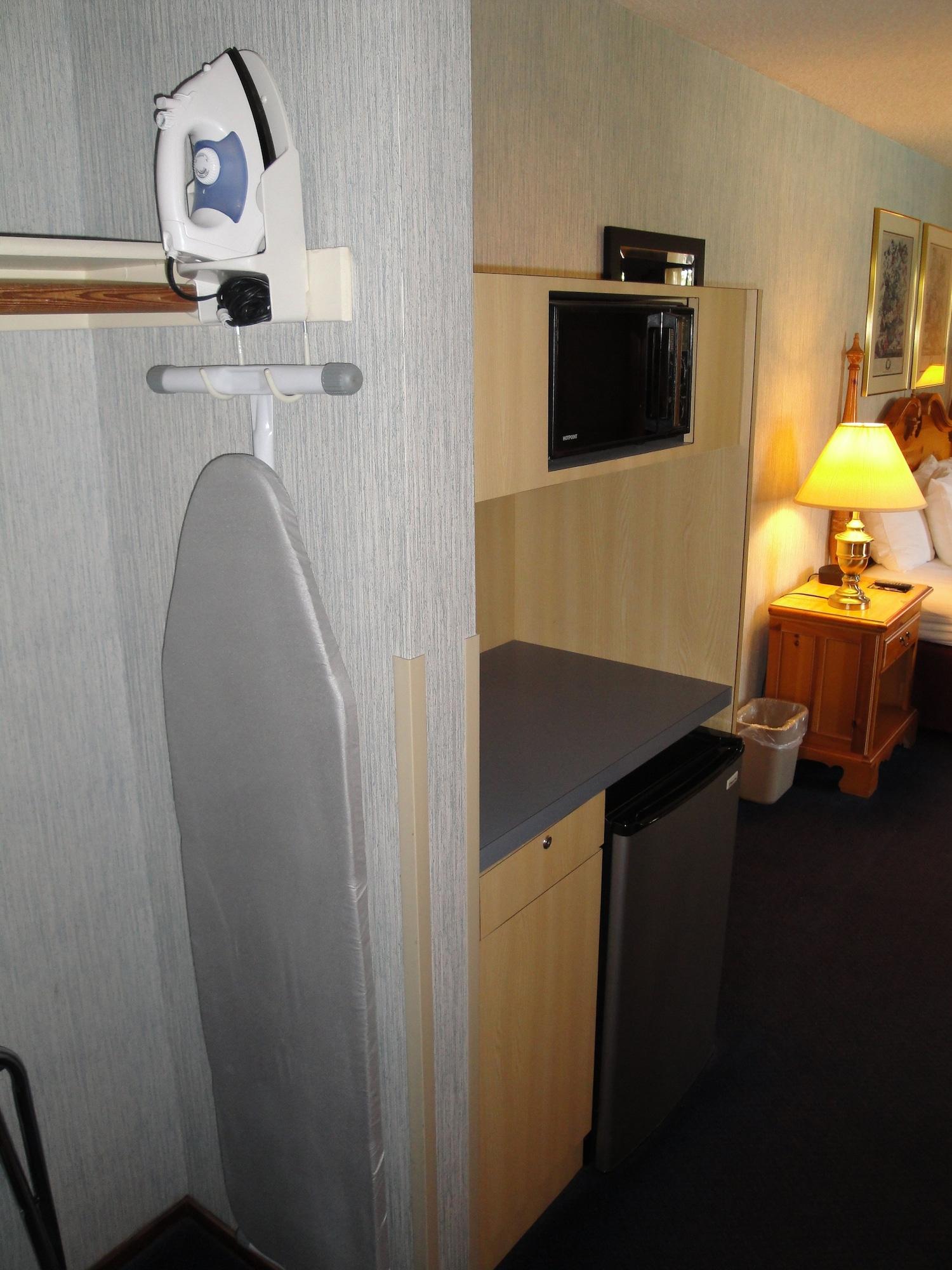 Clarion Silicon Valley Hotel