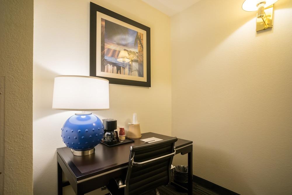 Hotel Arena 3*