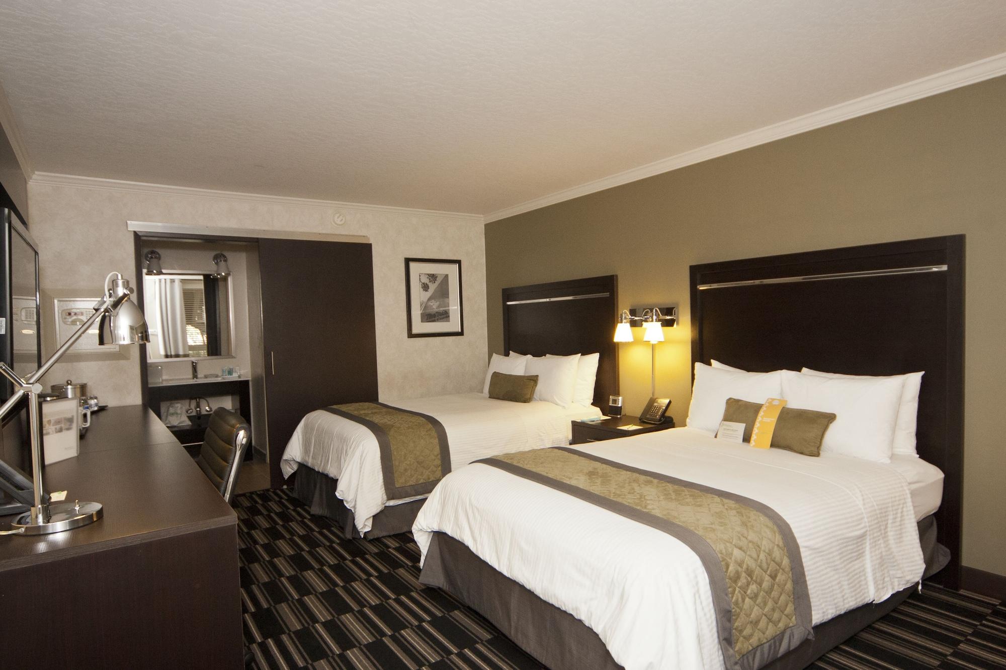 Wyndham Garden Airport Hotel