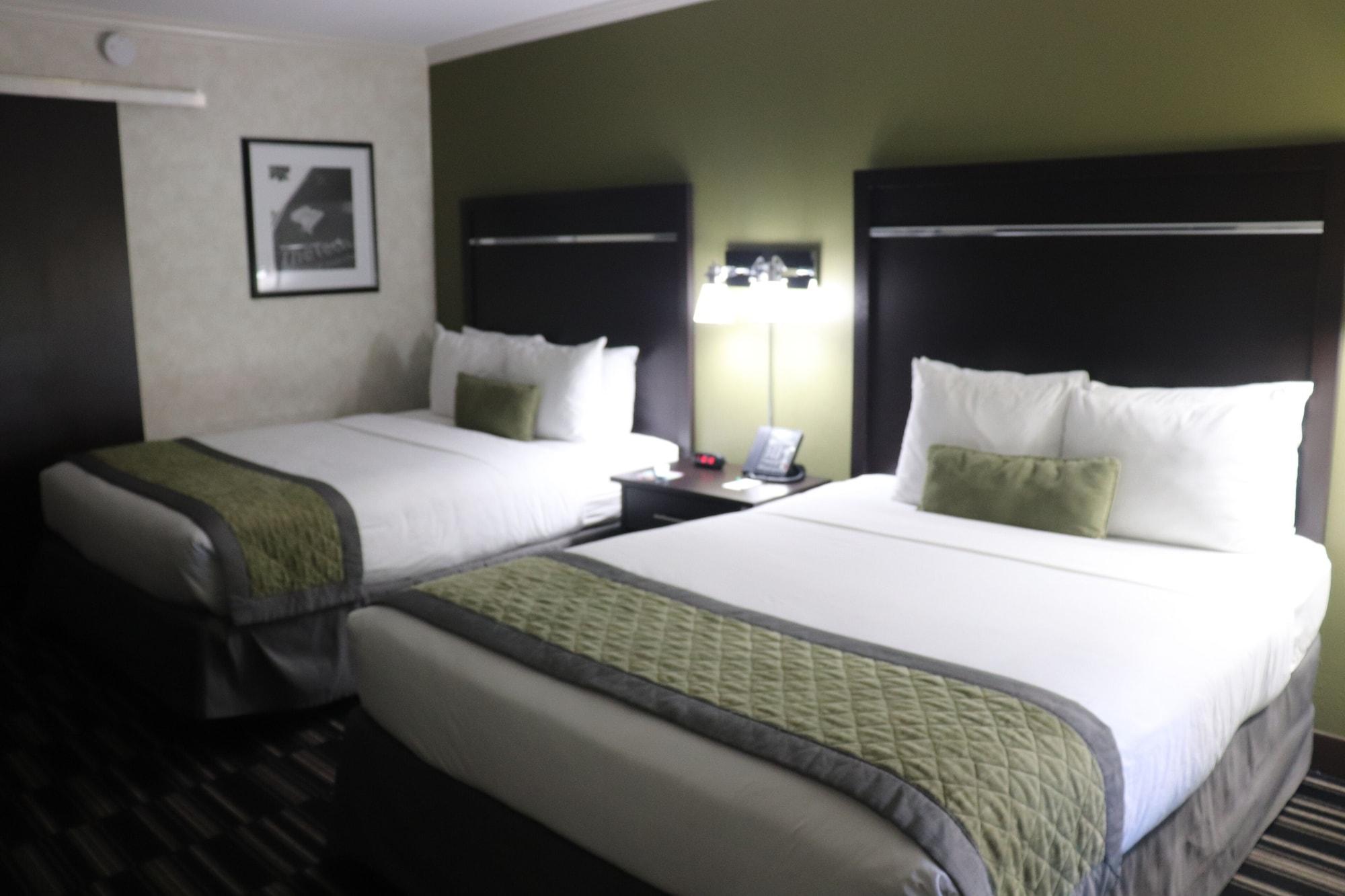 Hotel Wyndham Garden Airport