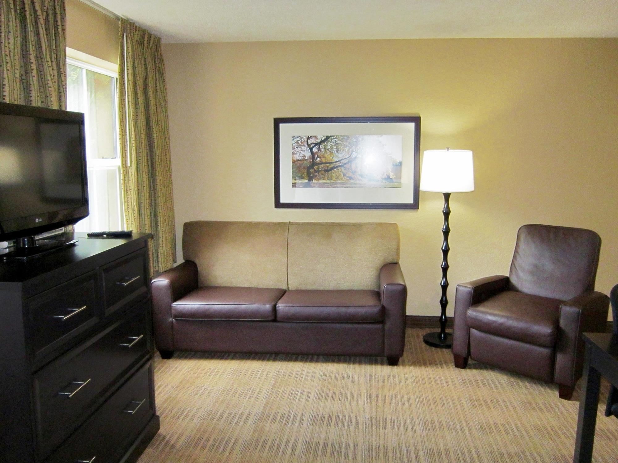 Extended America - - Edenvale - South