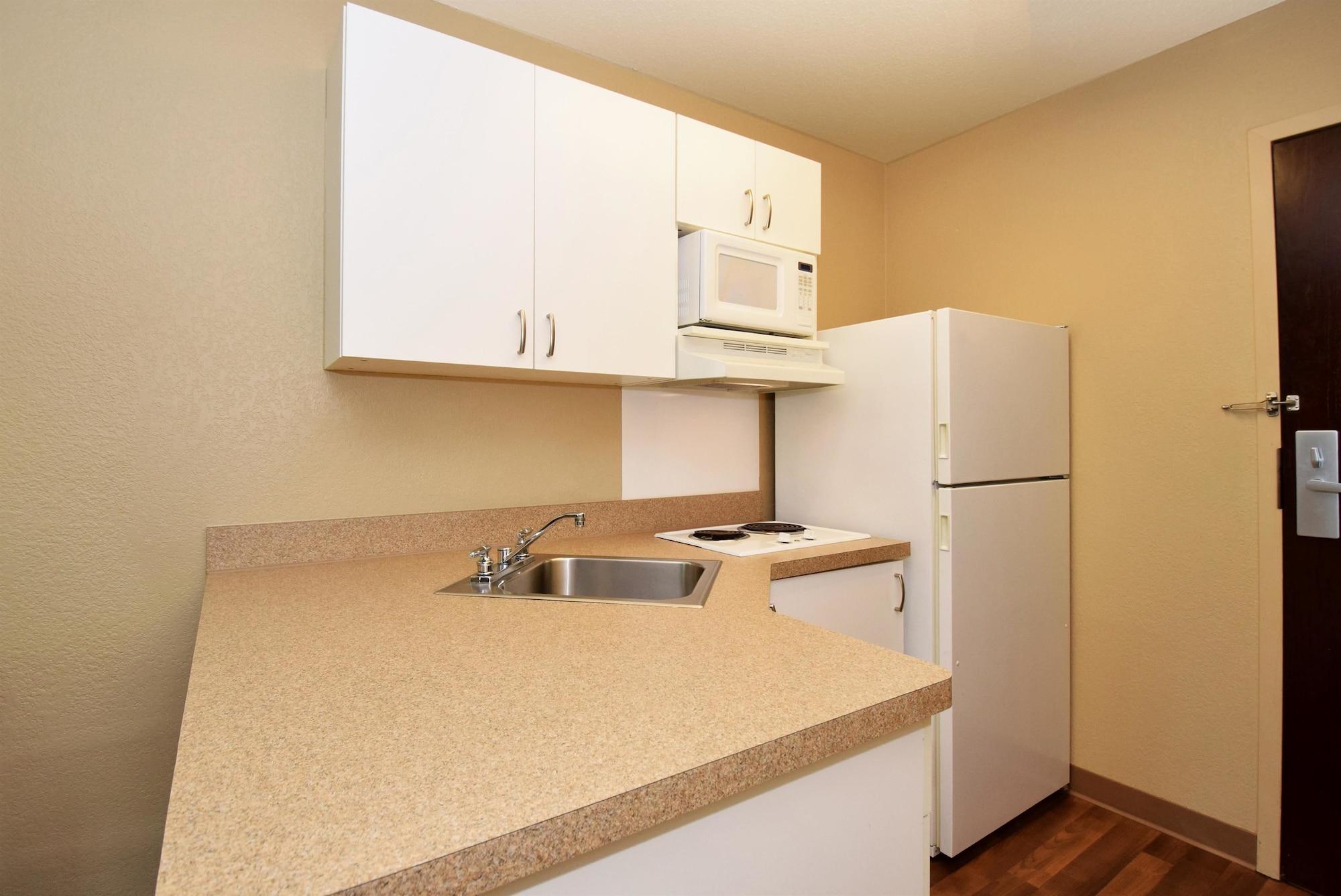 Extended America - - Edenvale - North