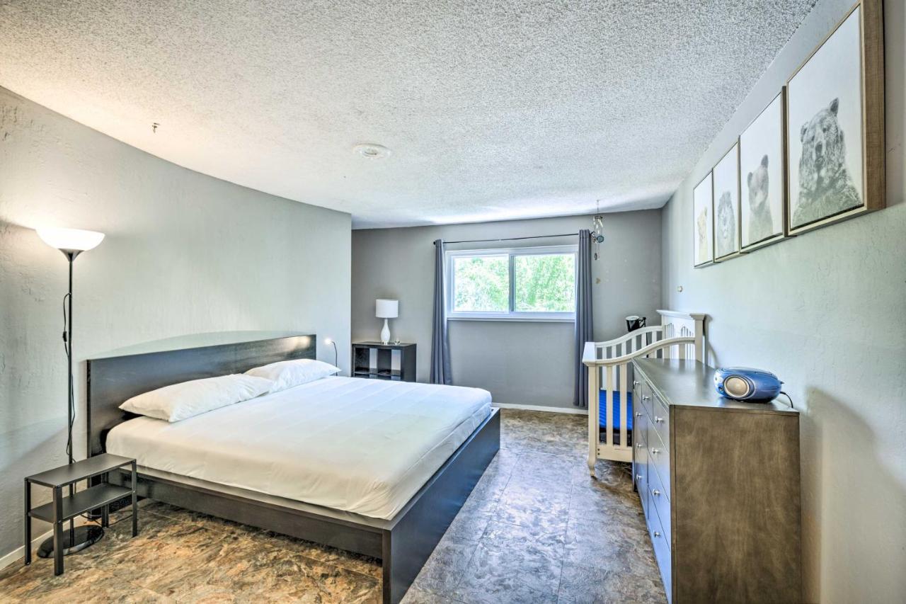 Holiday home Remote Work Friendly Retreat With Patio *