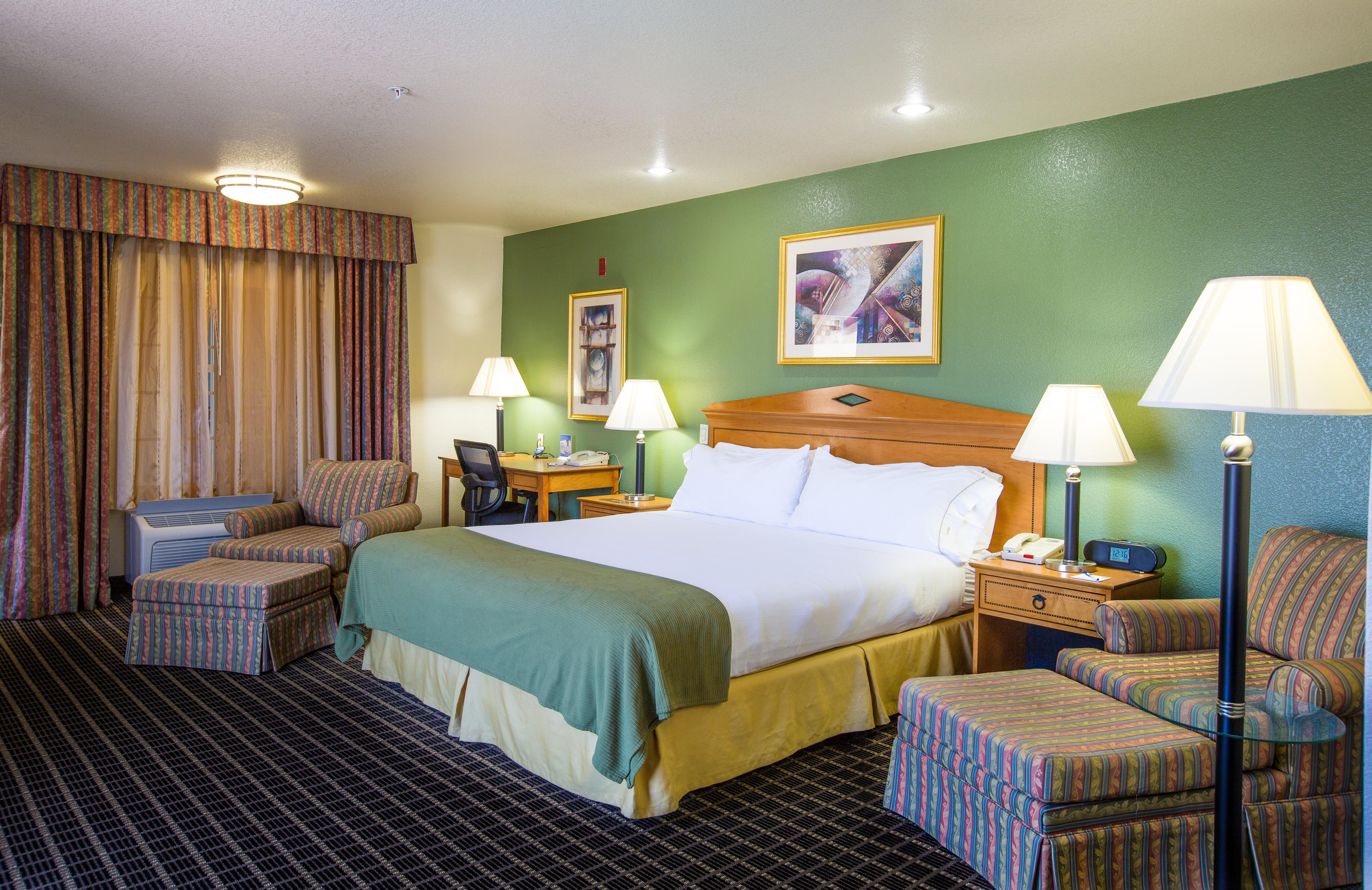Hotel Surestayplus By Western 3*