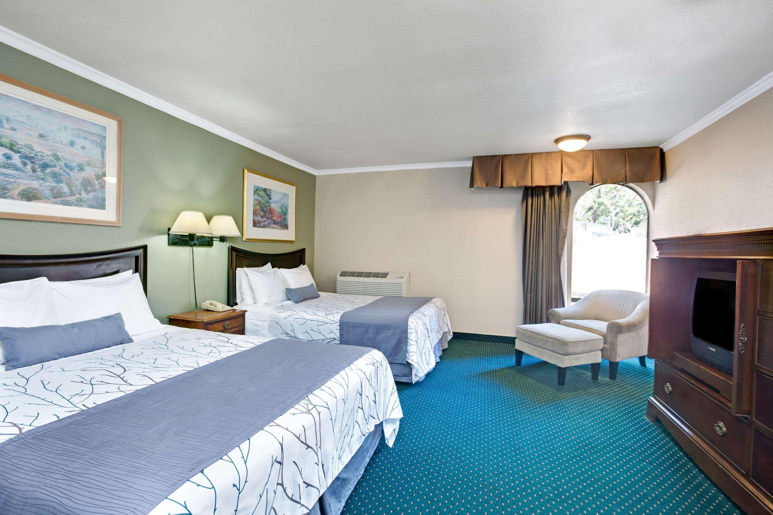 Days By Wyndham Convention Center Hotel San Jose