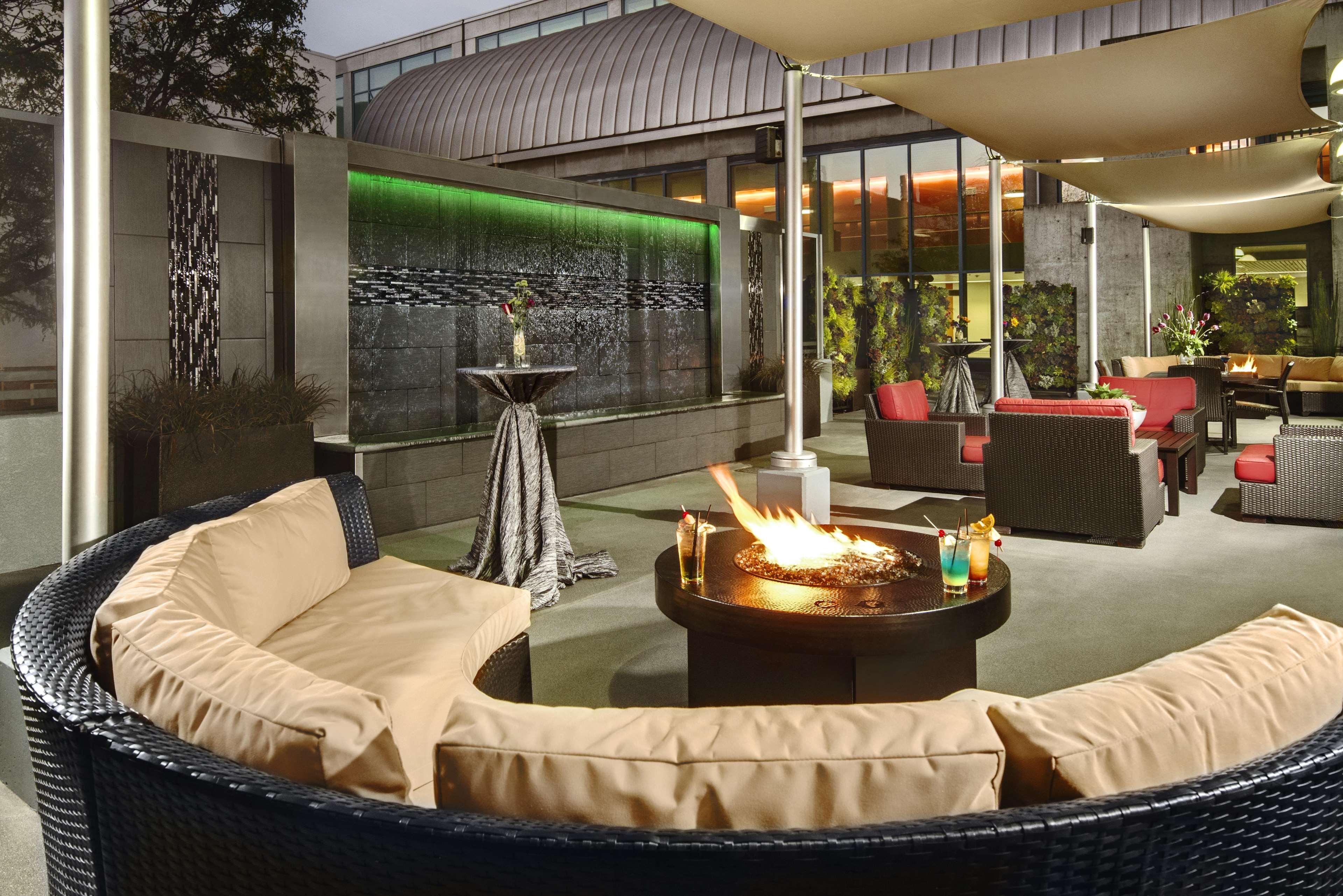 Hilton Hotel 4*