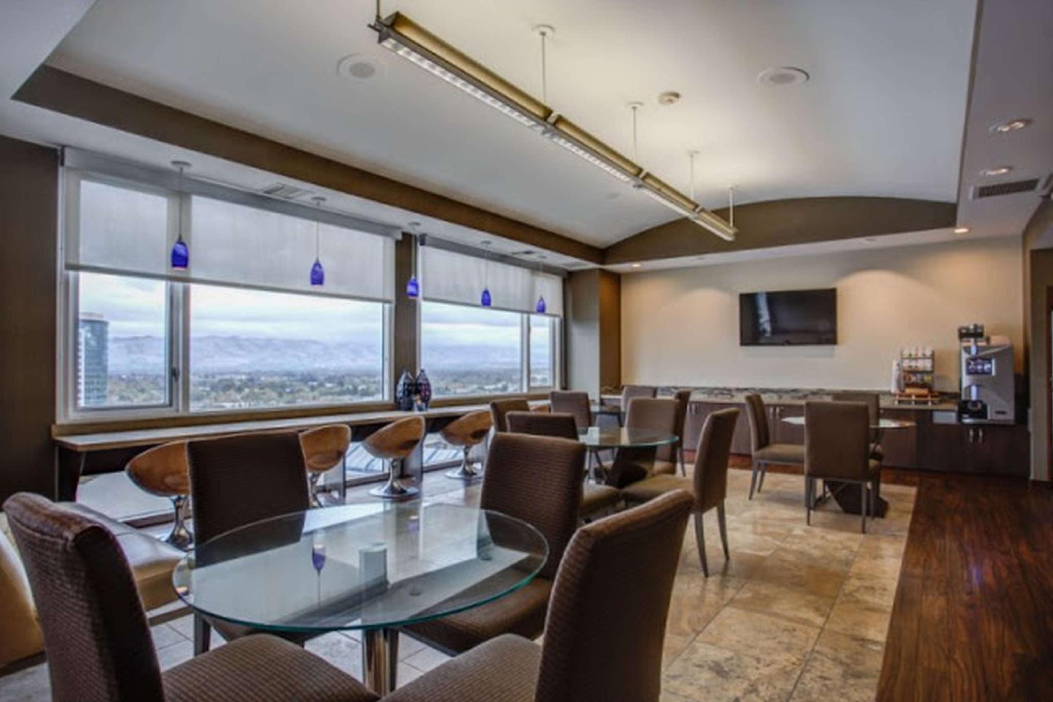 Hilton 4* San Jose