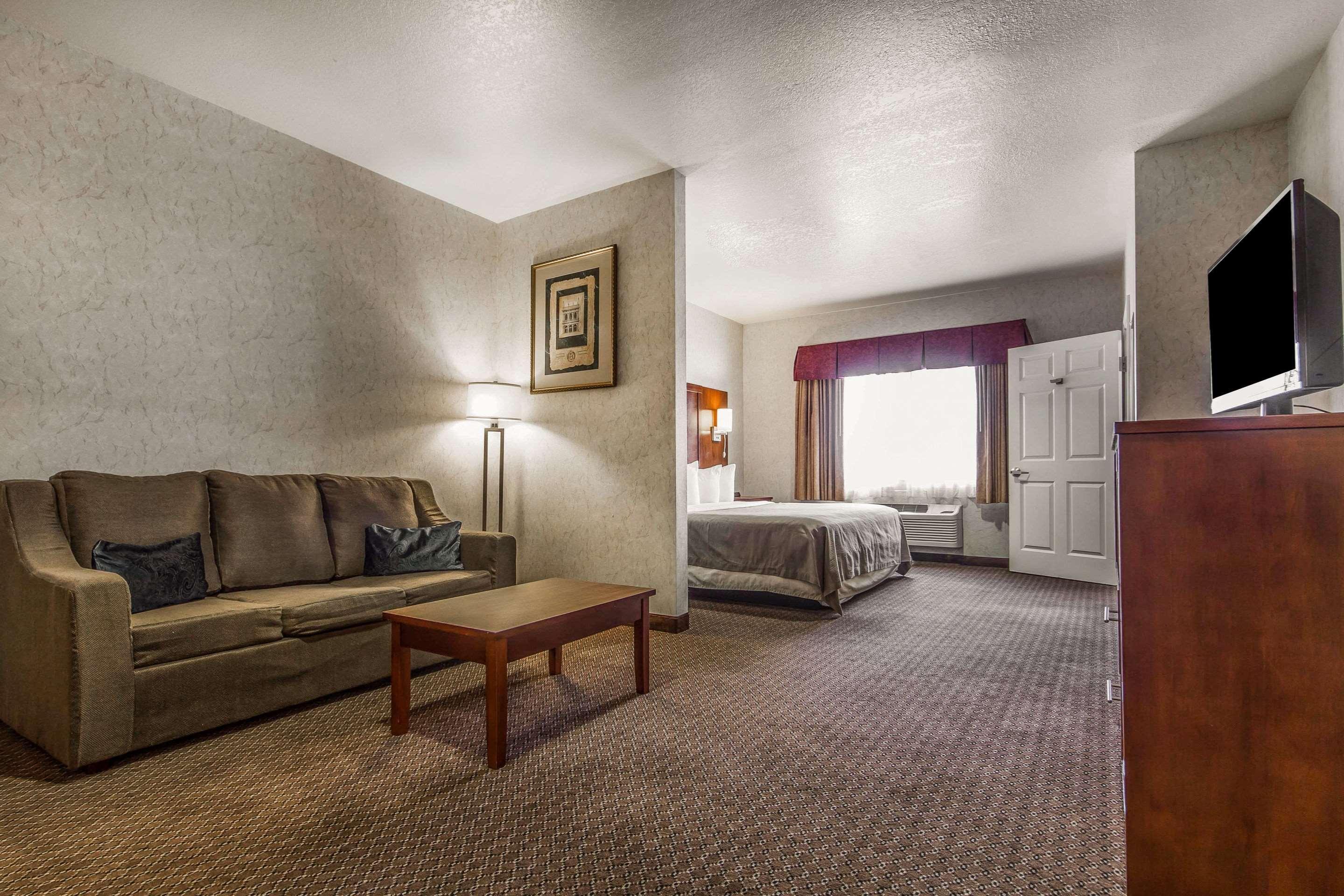 Comfort International Airport Inn 2*