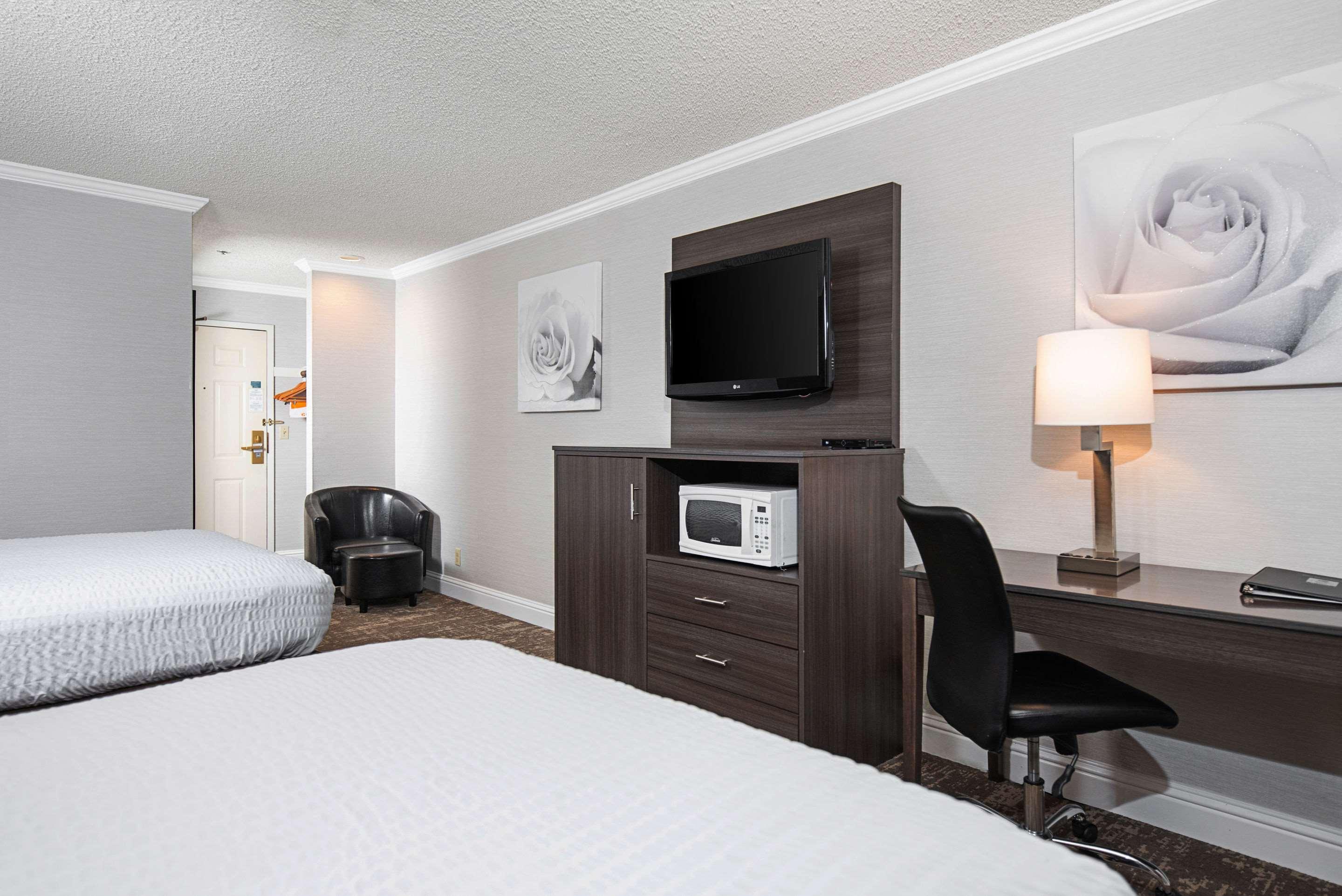 Hotel Clarion Silicon Valley 3*