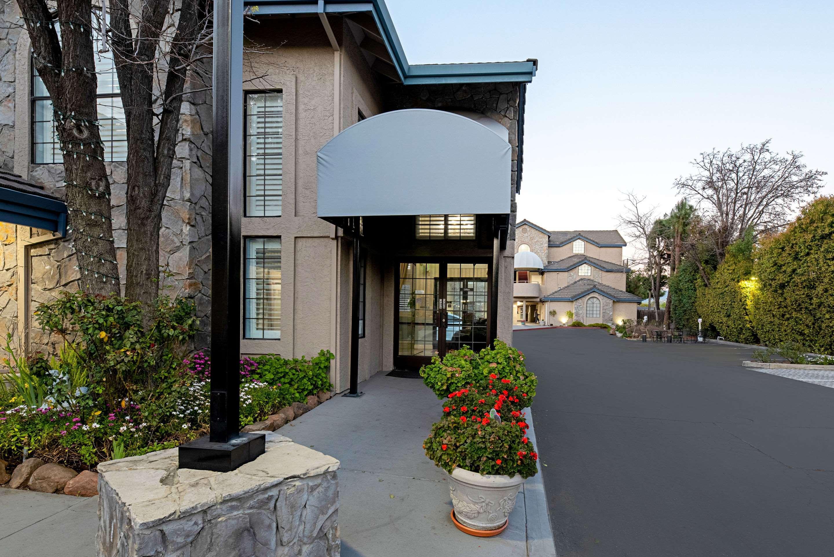 Clarion Silicon Valley 3*