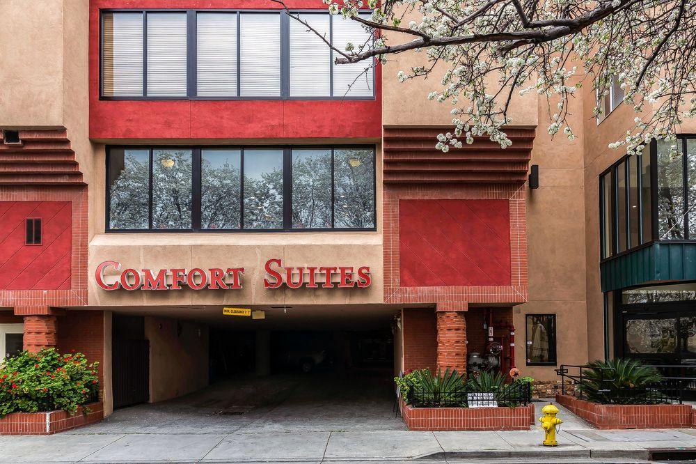 Comfort Airport Hotel