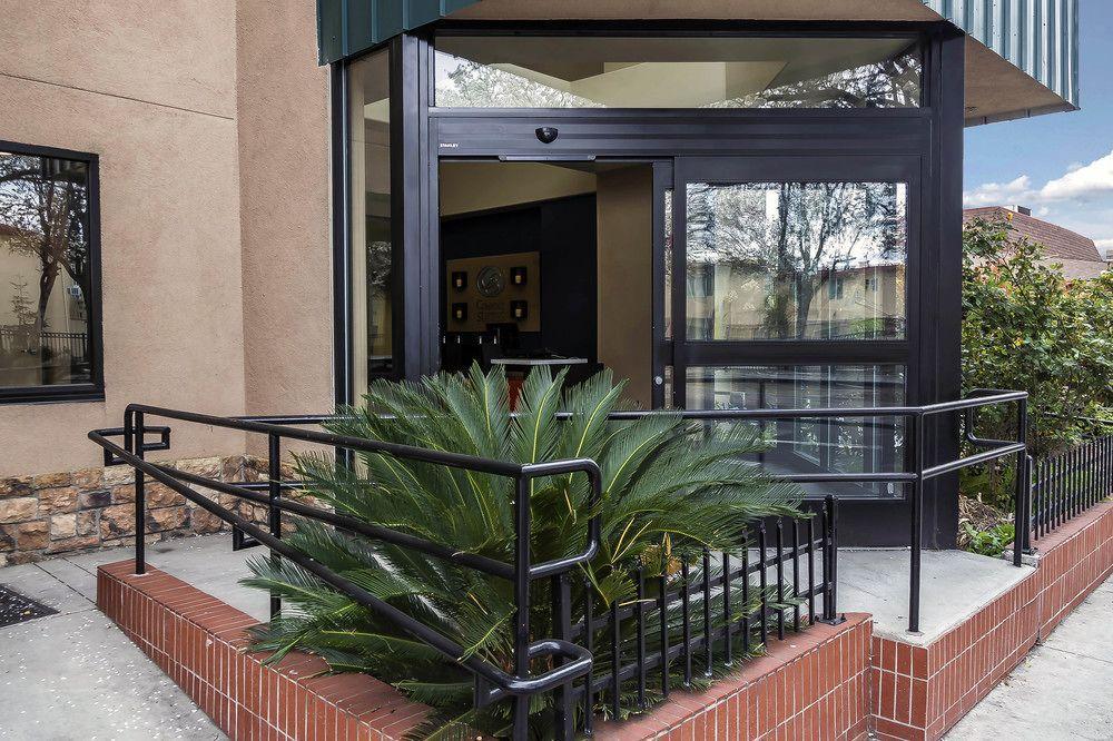 Comfort Airport Hotel San Jose