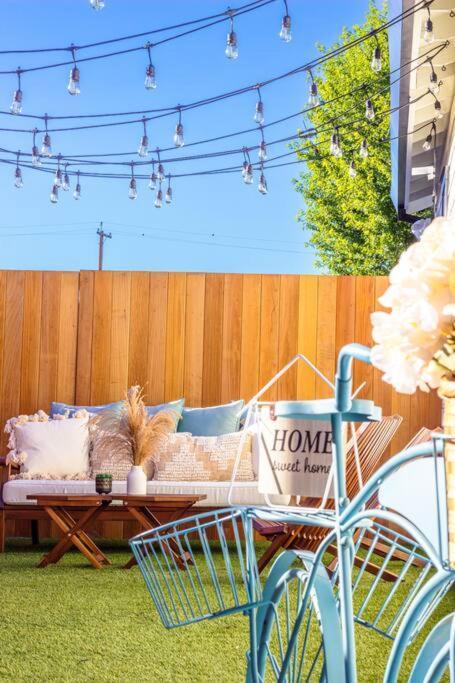 In The Heart Of Willow Glen Villa