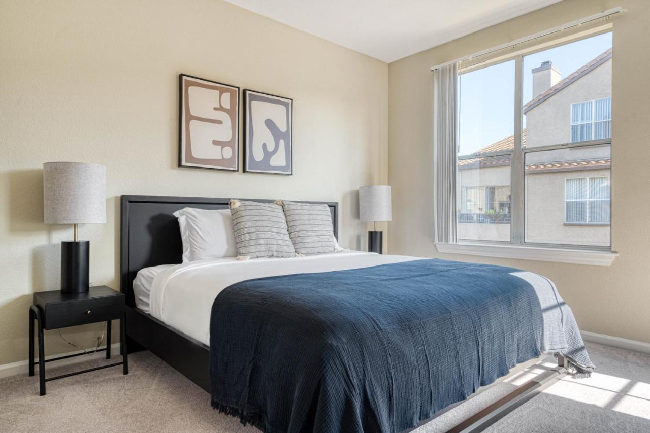 Apartment - The Alameda 2br W Gym Pool Sfo-1153 *