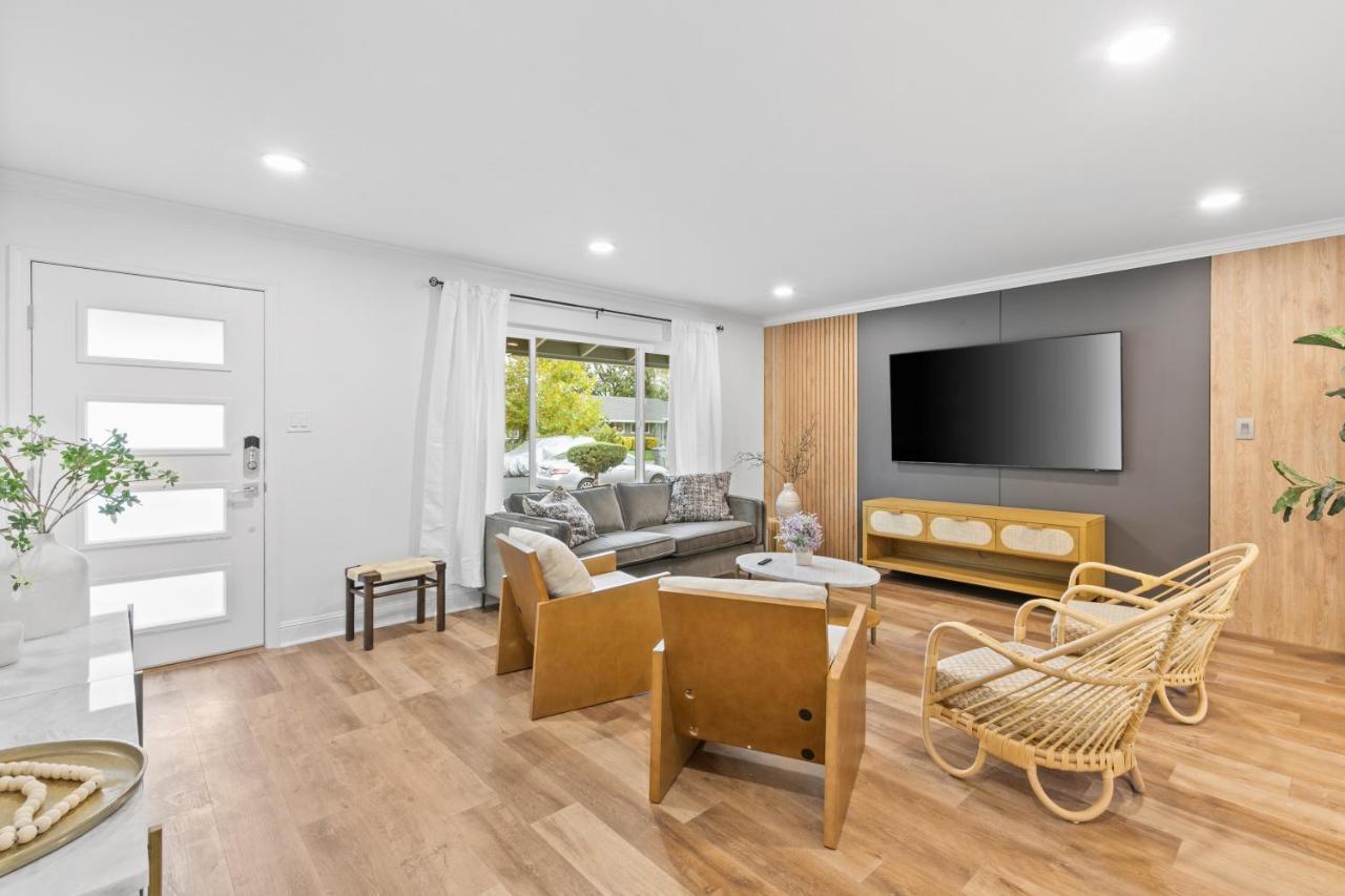 Holiday home @ Marbella Lane - Fresh And Vibrant 3br