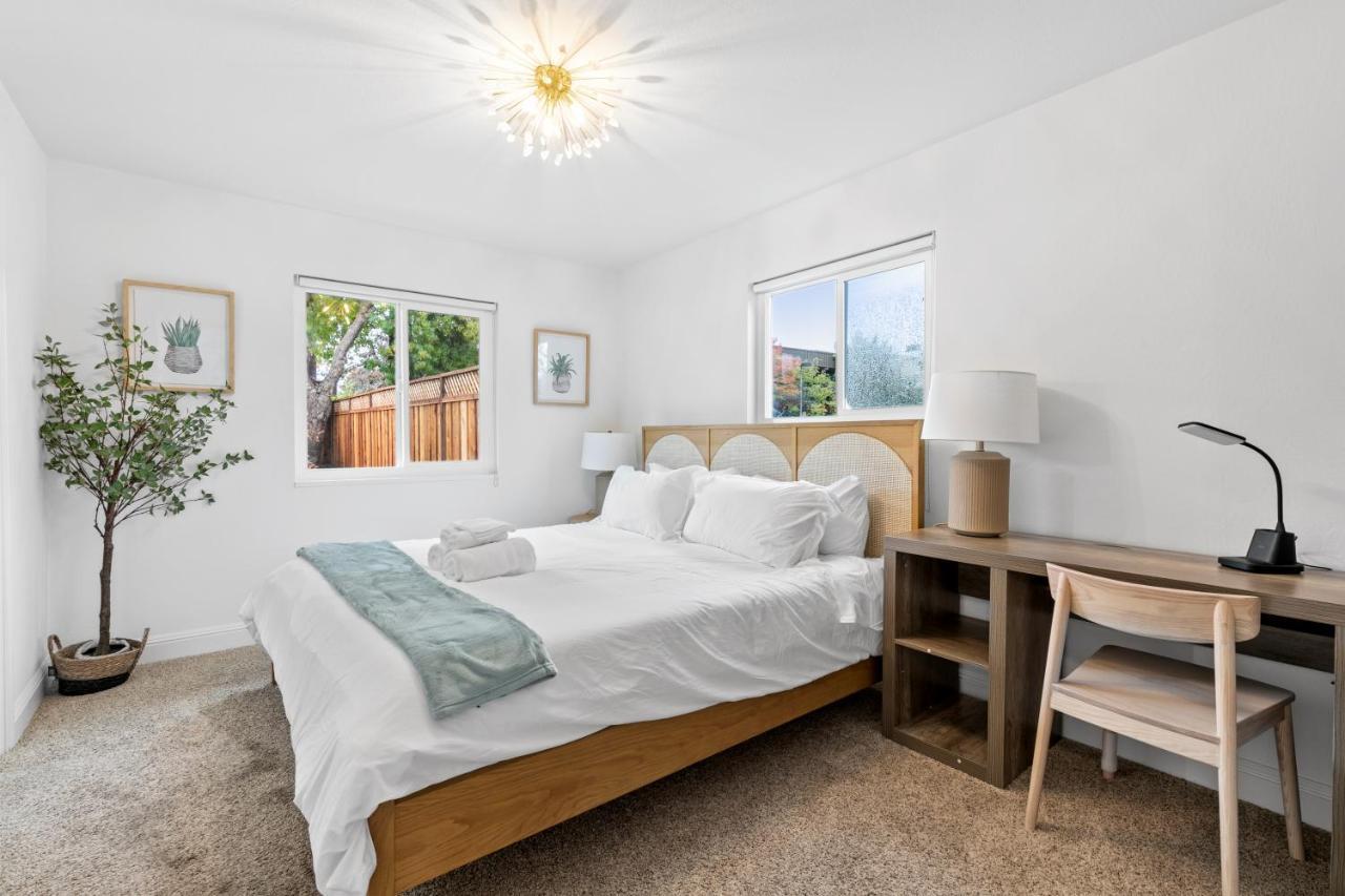 @ Marbella Lane - Fresh And Vibrant 3br Holiday home *