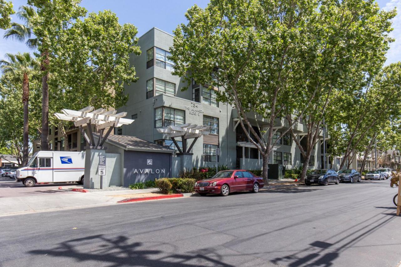 Apartment 2br W Gym Wd Pool Nr Caltrain Sfo-921