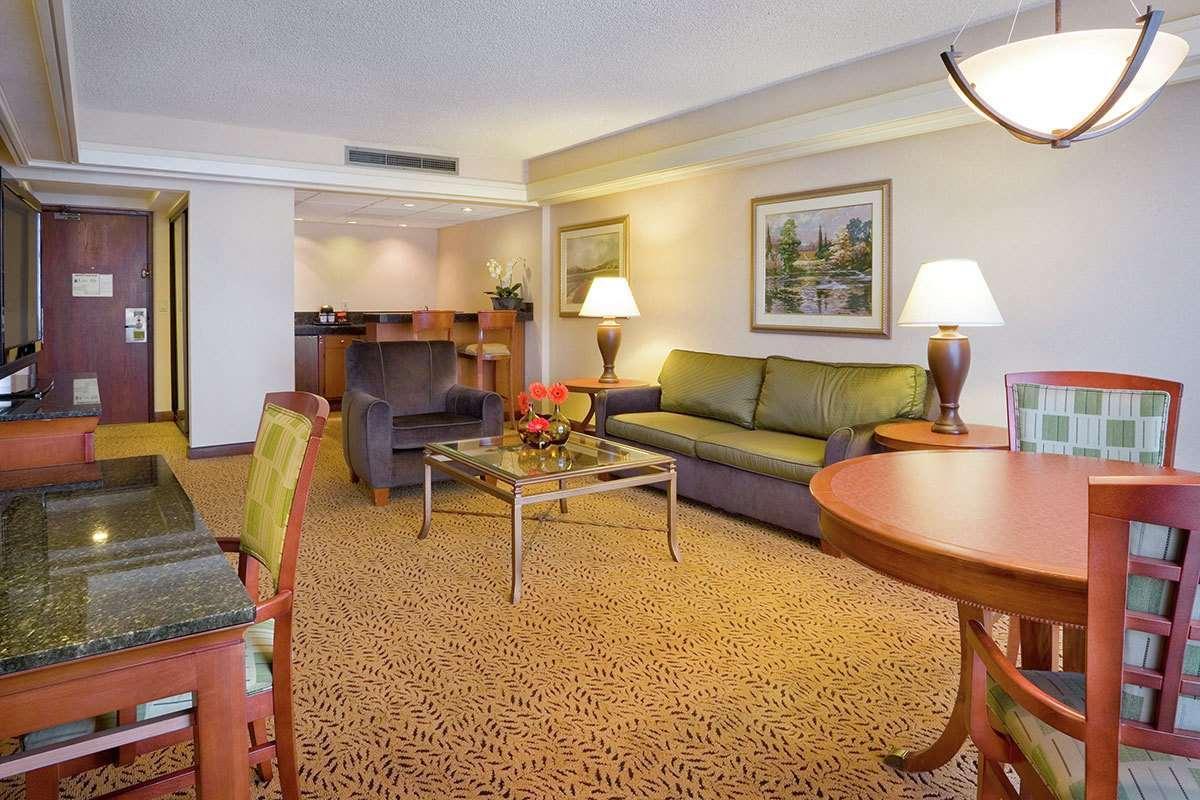 Doubletree By Hilton 4*