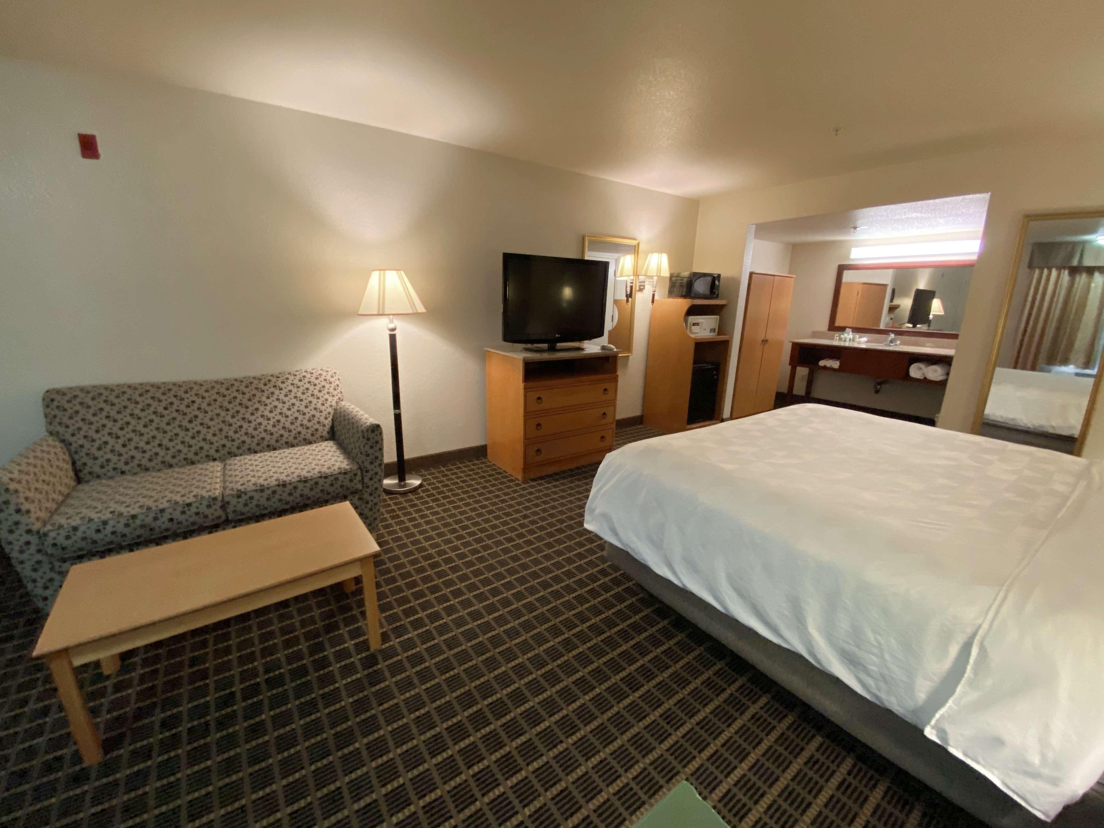 Hotel Surestayplus By Western