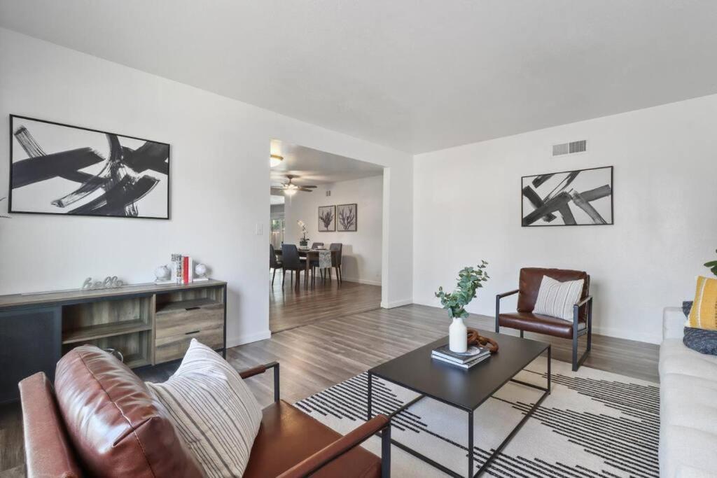 Lovely 3 Brs Pet-friendly House In * San Jose