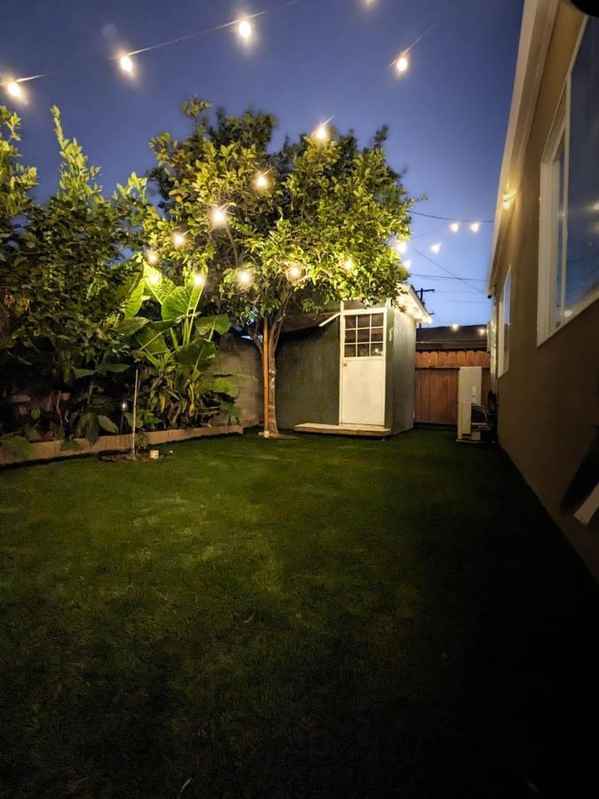 Guest house Casita Hosum: Modern Wfh Garden W/ Gazebo Outdoor Kitchen & Bbq